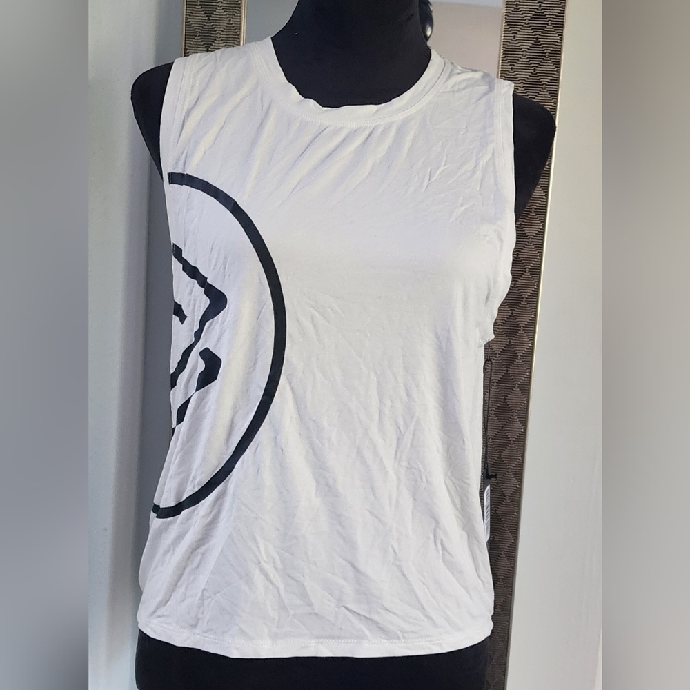 SAVVI Women's White Helena Tank Top Atleisuire  Yoga Size M